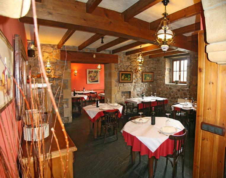 Posada Restaurante Casa Juanchu Adino Exterior foto